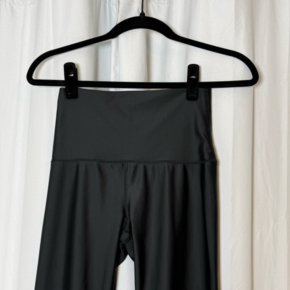 Aerie OFFLINE Black High Rise 7/8 Leggings Size Medium Stretch Activewear - Picture 4 of 13